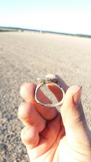 ..První pečetní prsten..:)
