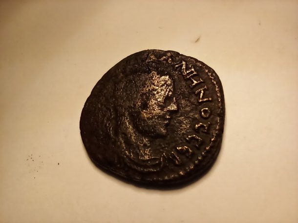 Anticka mince