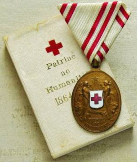 Čestná medaile za zásluhy o Červený kříž