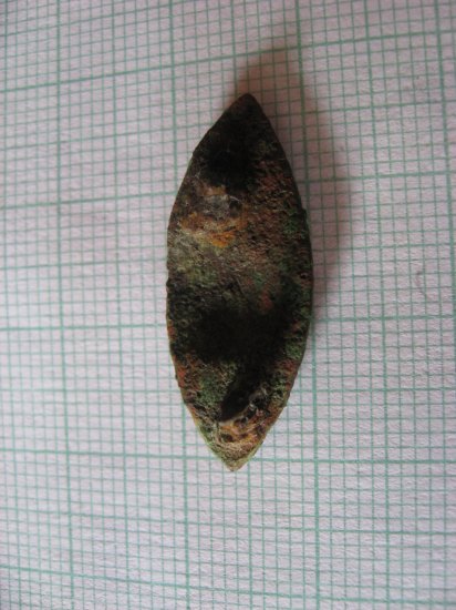Falera koňská ve tvaru olivky, 27 mm