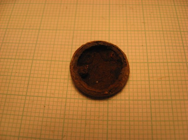 Knoflík osvoboditelský, 14 mm