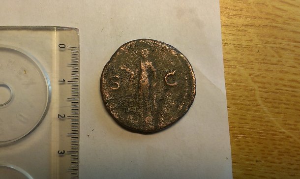 Neznáma mince a artefakt