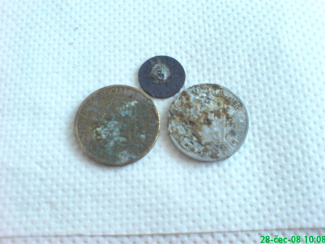 Slepene mince Al 10hal.r.1962 a 1Kc r.1963 po oddeleni
