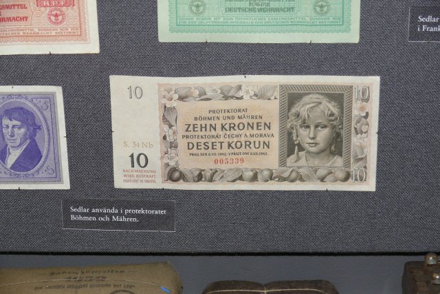válečné bankovky  všeho druhu i protektorátní