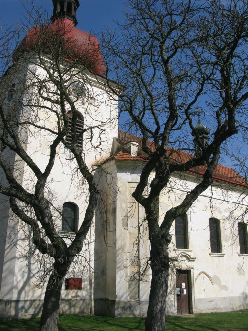 Kostel Zvíkovec