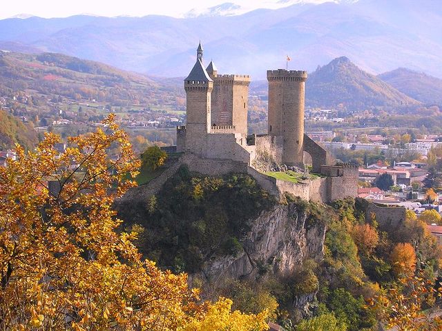 Nejlepších 10 středověkých hradů Francie