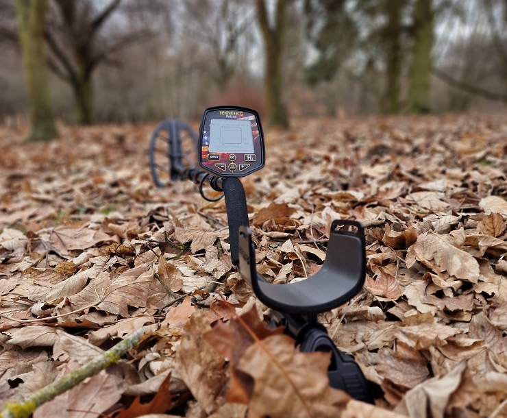 How to use the Teknetics Patriot metal detector, disguised as an F70