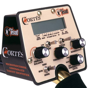 Detektor kovů Tesoro Cortes - ovládací box