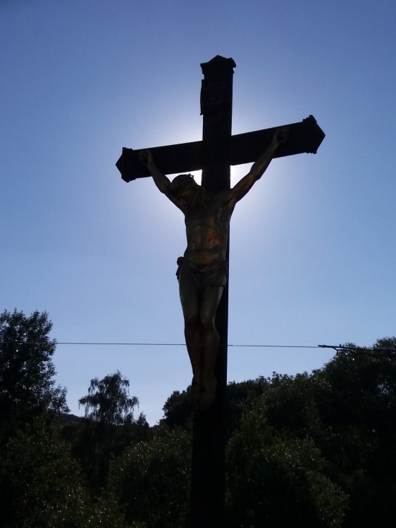 kříž v Horní Polici