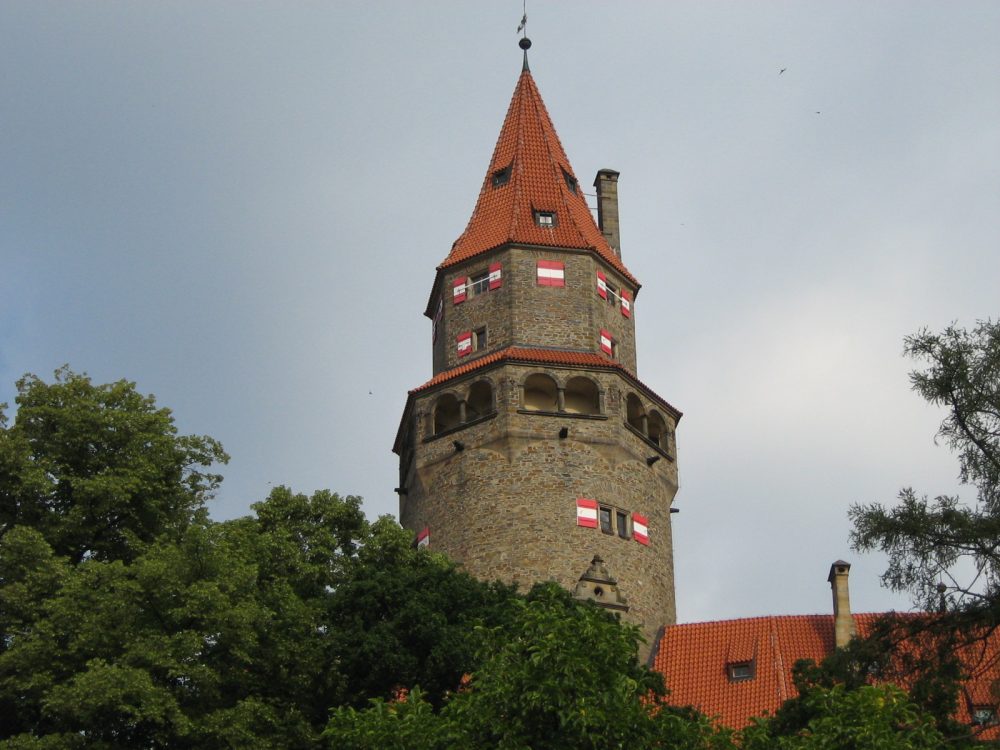  hrad Bouzov 1