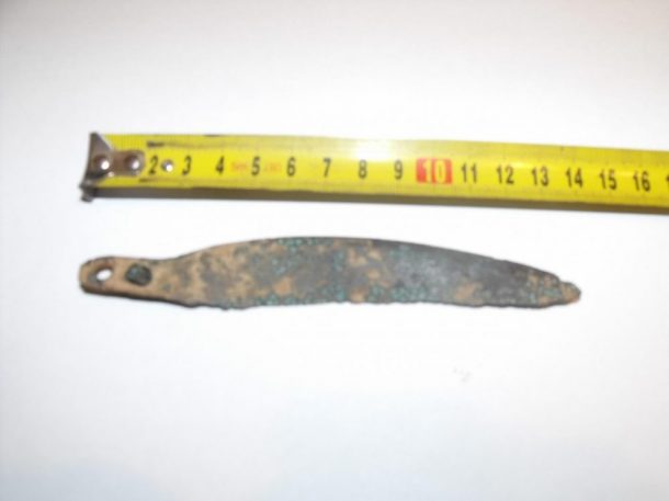 Nůž, kultura lužická, 13. až 8.stol. př.n.l.