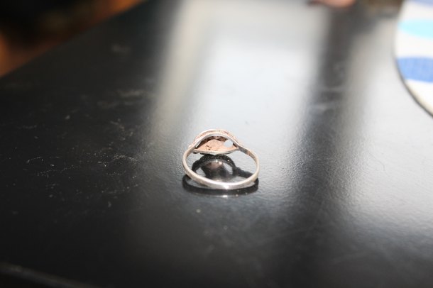 Novodobý stříbrný prsten