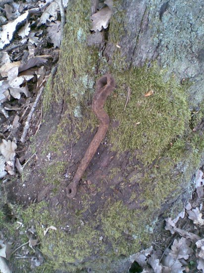 Kovaný klíč z lesa