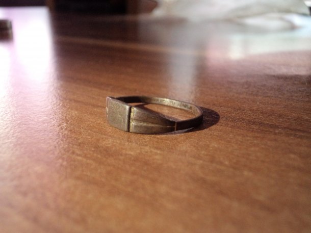 Mosazný prsten