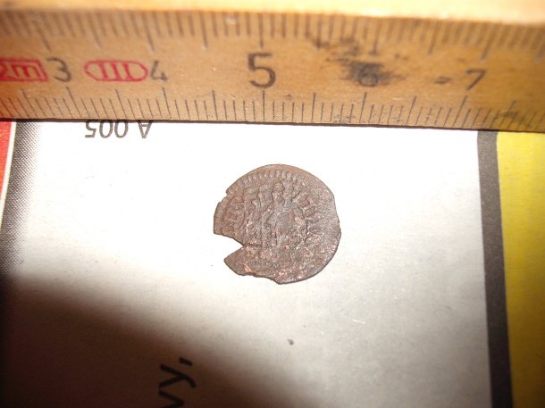 Neurčená drobná mince