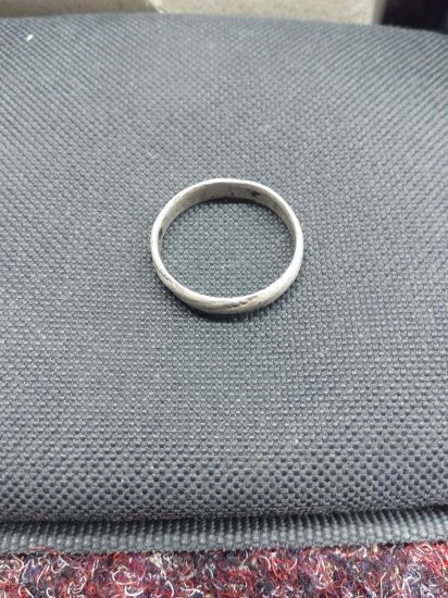 První prsten