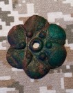 Bronzová kytička