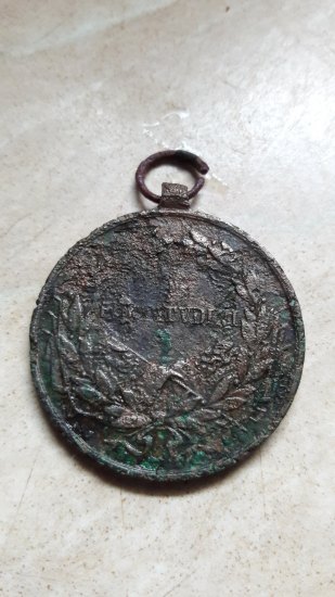Karel I medaile za statečnost