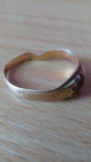 Můj první zlatej prsten