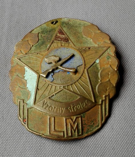Odznak vzorný střelec Lidové Milice