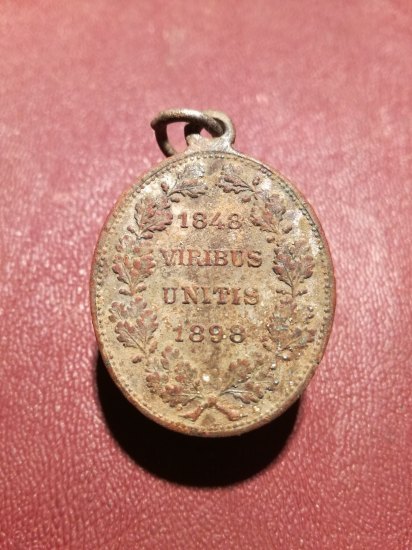 Oválná medaile s portrétem císaře FJI / VIRIBUS UNITIS ,1848 - 1898