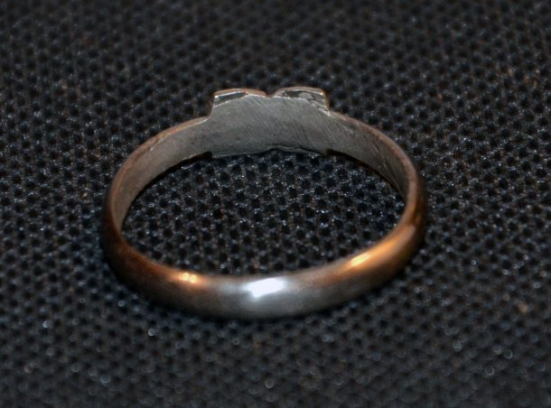 Prsten z demarkačky 2