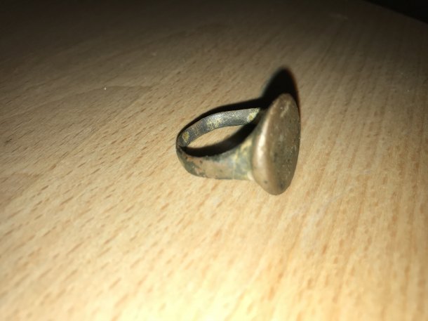 Ozdobný prsten