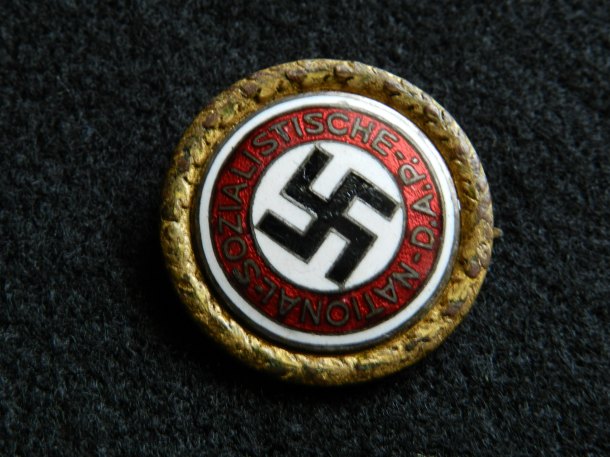 ZLATEJ NSDAP