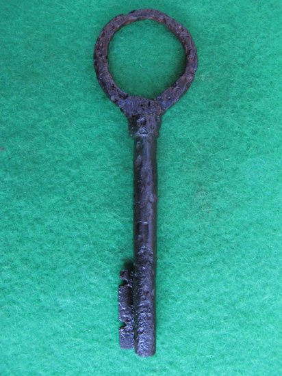 Klíče- pár století před FAB