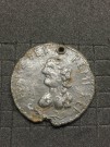 2 stejné mince nalezené pokaždé jinde