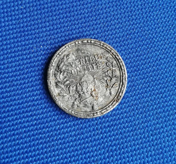Co to je za minci?