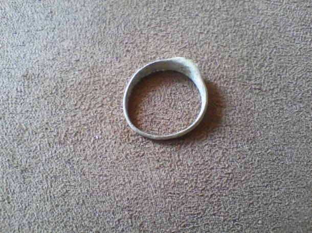 Polni prsten