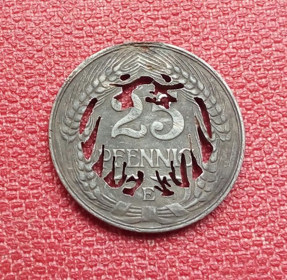 Přívěšek z mince