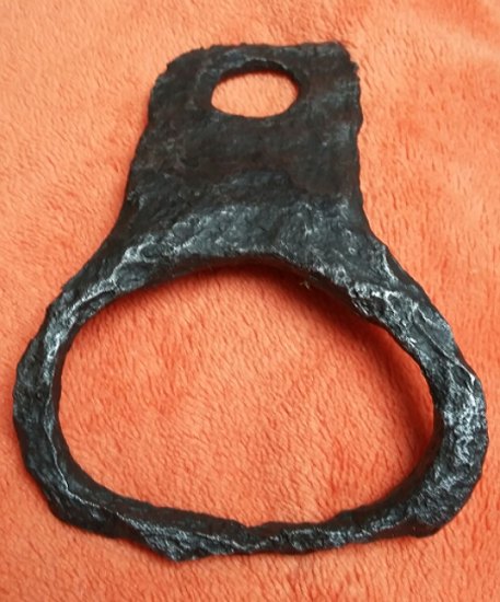 Železný artefakt