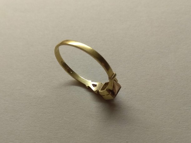 Zlatý prsten 14 karátů