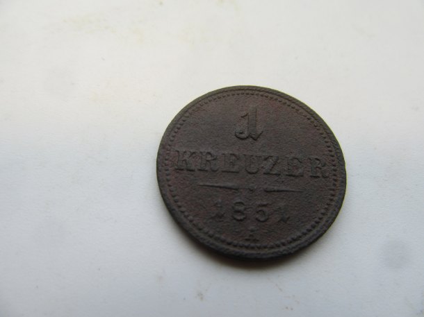 1kreuzer 1851 - ze zěmě bez jediného šrámu a zachovalý a bez jediného šrámu
