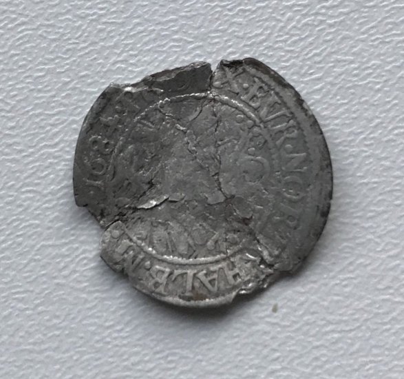 Prosím o identifikaci mince 1684