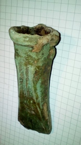 Bronzová sekérečka