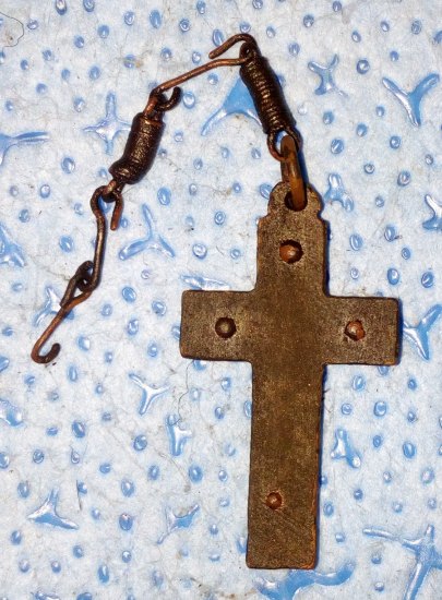 Křížek s řetízkem