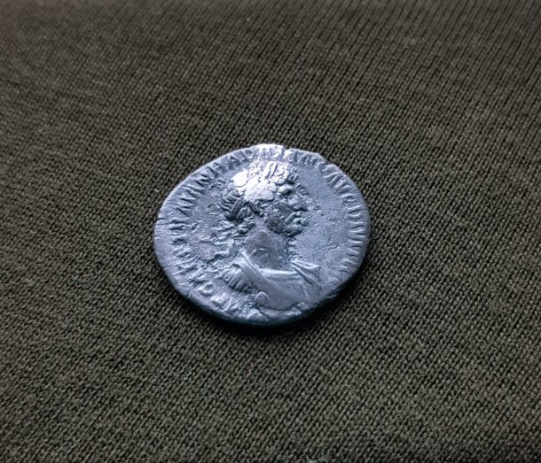 Hadrianus Denar 1. rok vlady 117 n.l.