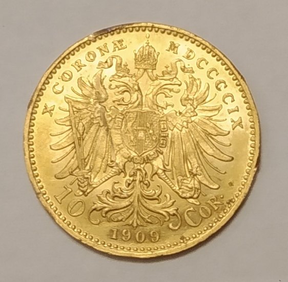 Deset kaček ve zlatě