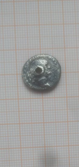 Střibrná římská mince?