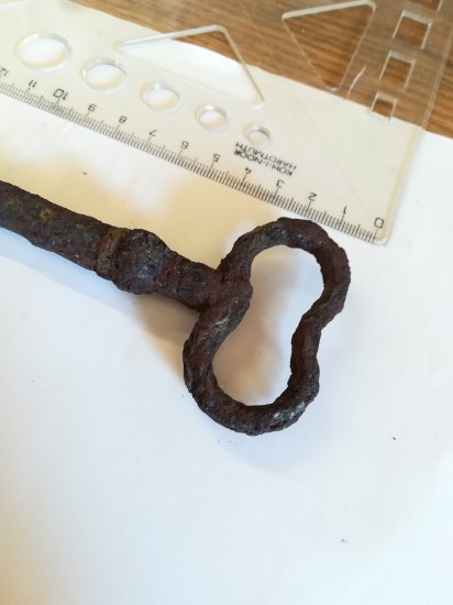 Klíč dlouhán 18 cm macek