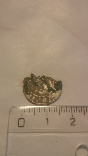 Prosím o určení této staré mince.