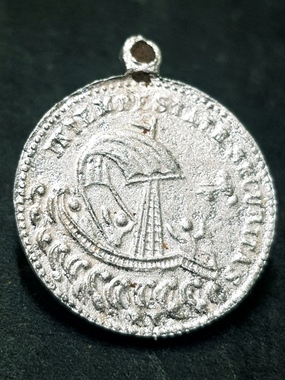 Svátostka-medailon Svatý Jiří