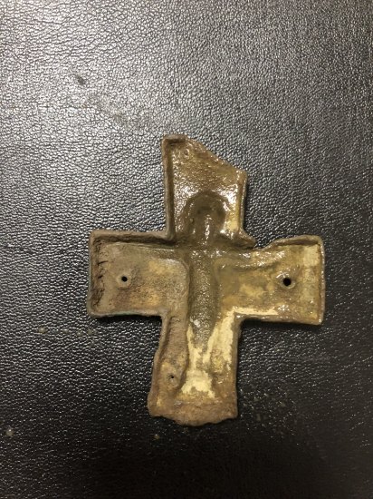 Středověký křížek