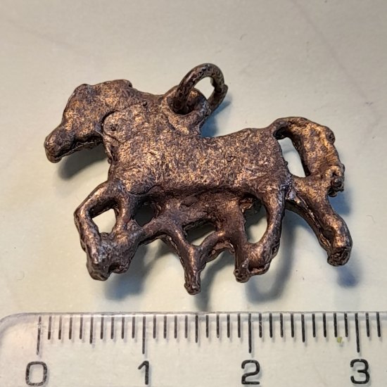 Horses pendant