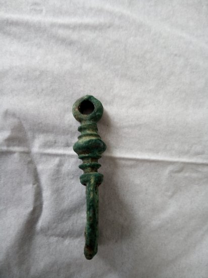 Bronz nebo měď, artefakt