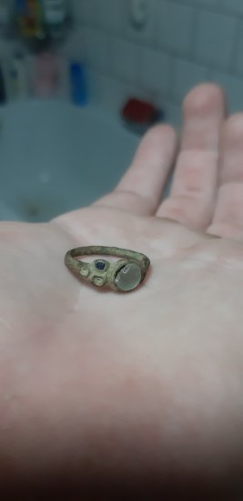 Prsten asi rímsky