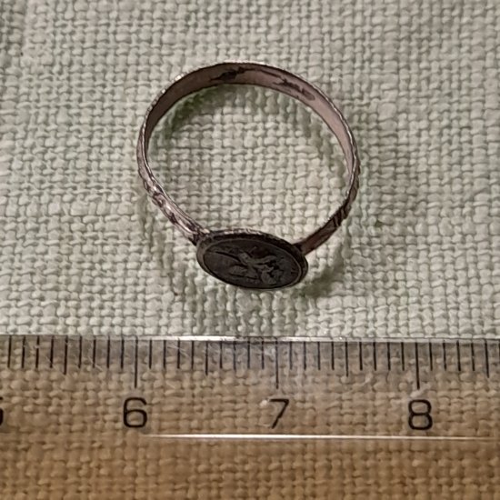 Maly brass silver plated prsten